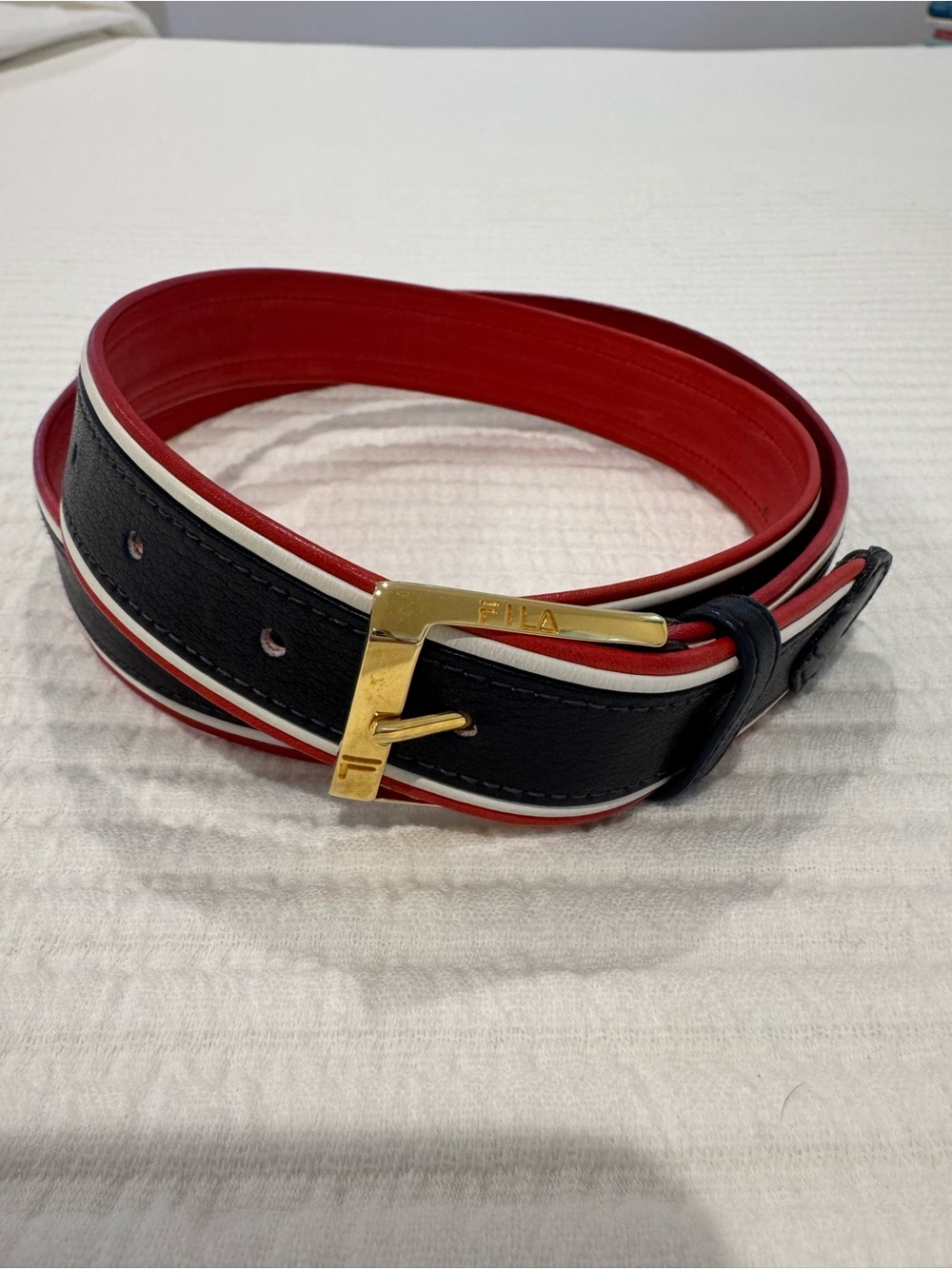 Vintage Fila belt in size 38